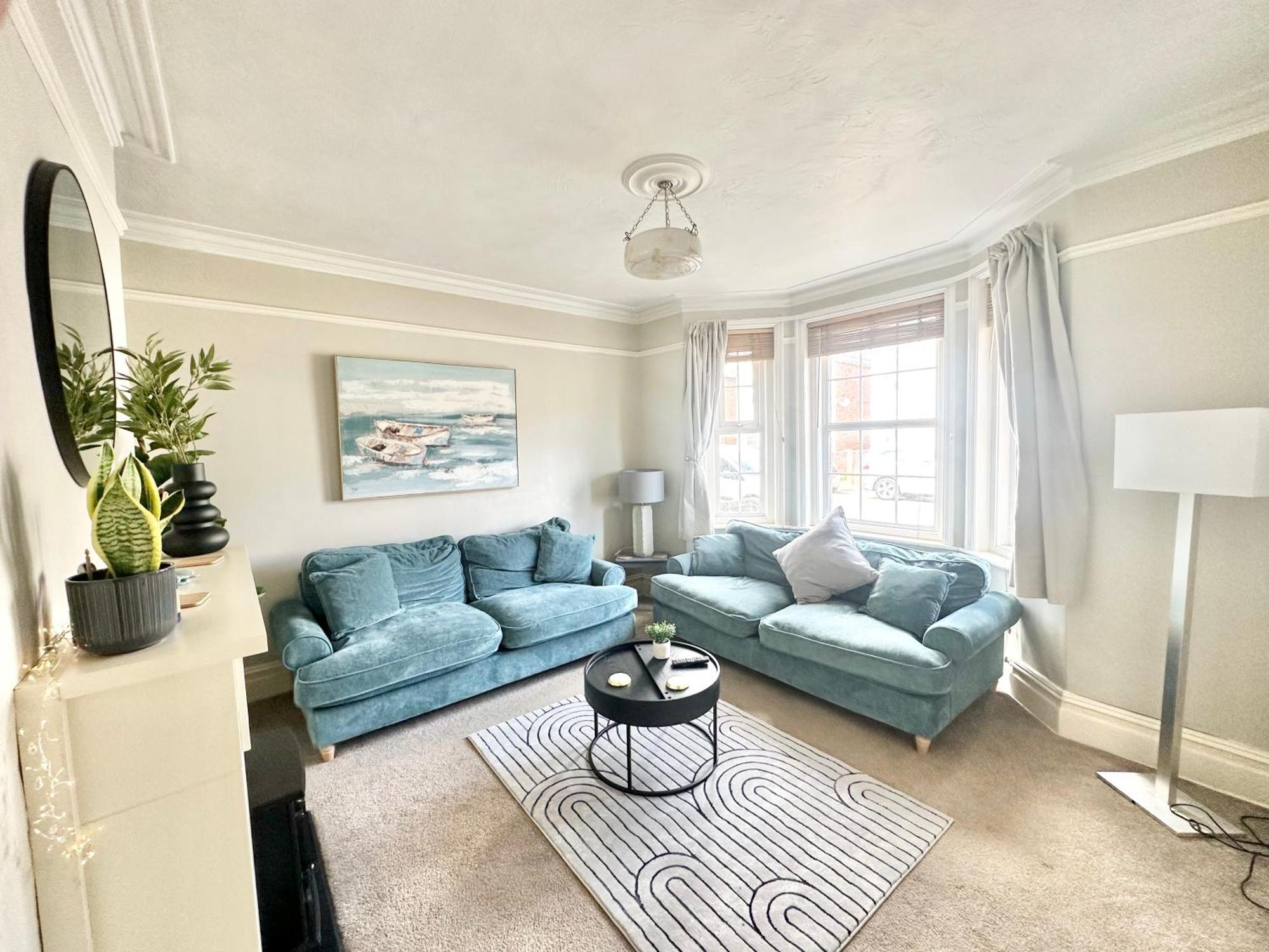 The Capstone Retreat - Beautiful Detached Family Home By Coastline Retreats, Arcade Machine, Parking, Bbq Bournemouth Bagian luar foto